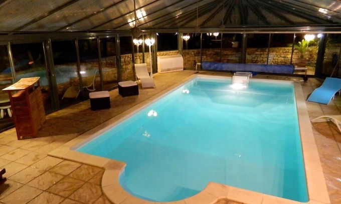 Sainte-Mondane Casa | Relajación y serenidad: piscina cubierta, una sauna, jacuzzi