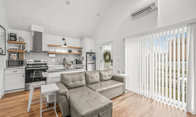 Beaverton Casa | Relaxation Awaits!