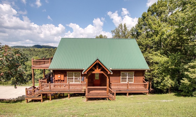 Silver Point Chalet De Esquí | ¡Por tranquilidad, entretenimiento y paz, este es el hogar!