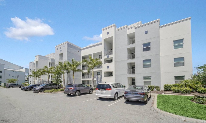 Kissimmee Condominio | Relaxing 2 Bed Condo in Storey Lake Resort-304