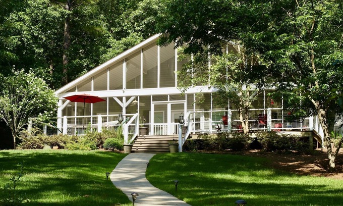 Lake Oconee Casa | Rock Island Hideaway