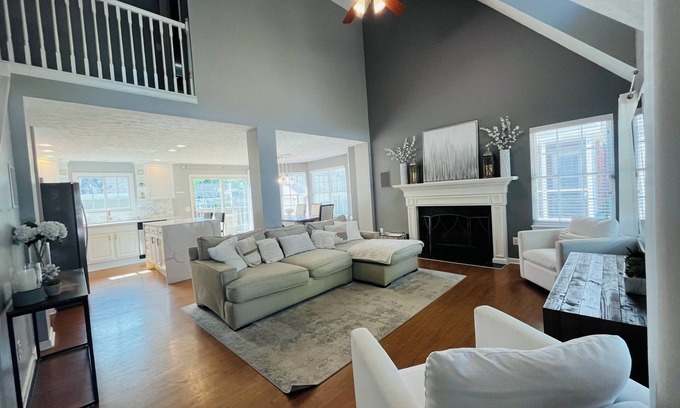 Indianapolis Casa | Relaxing 4BR Home with Plenty of Space & Comfort