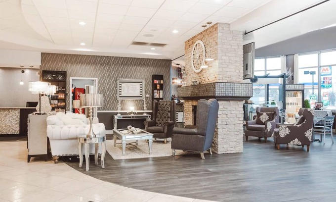 Zion Hotel | Relaxing Boutique Hotel w/ Breakfast Buffet, Puzzles, 24-hour Gym & Cozy Corners