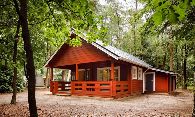 Epe Chalet De Esquí | Logia de madera con una terraza, en Veluwe