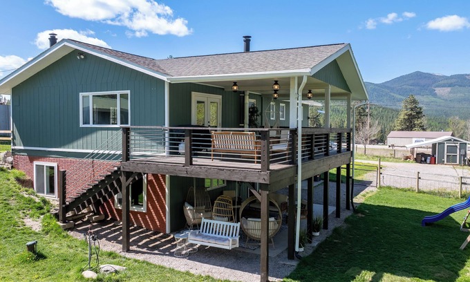 Evaro Casa | Relaxing Creekside House: Creek, Hot Tub, & Yard Games