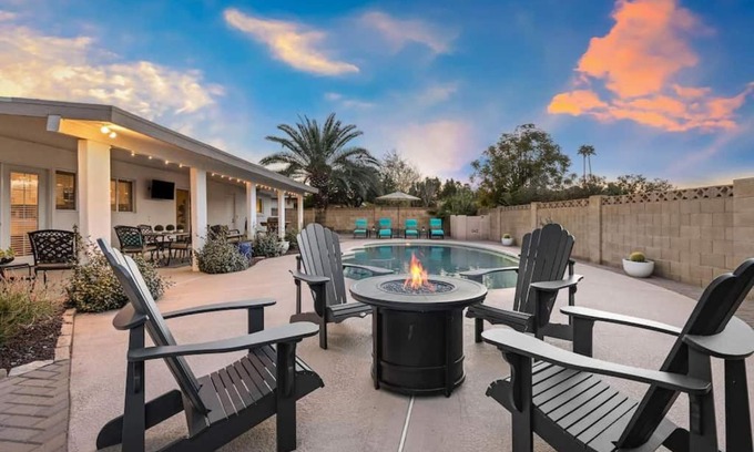 Heritage Heights Casa | Relaxing Getaway Home wSerene Yard and Pool