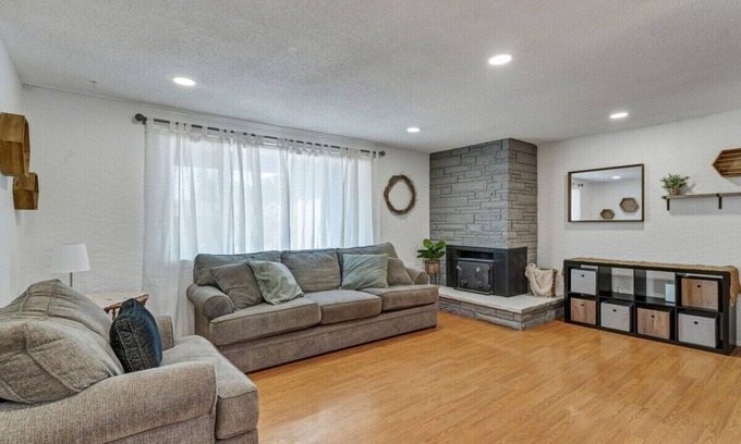 Albany Casa | Relaxing Home w/ Fenced Yard & Covered Patio!