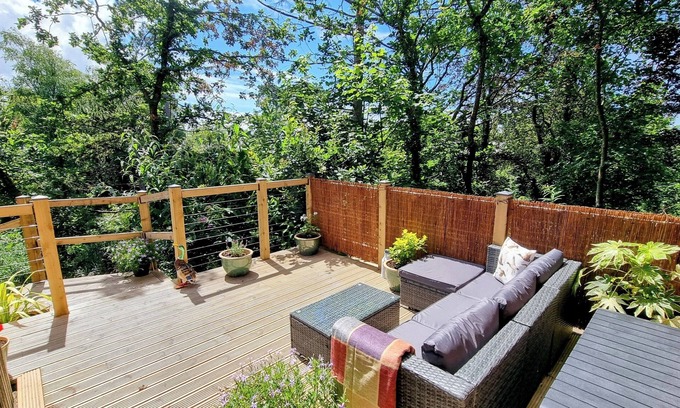 Barmouth Cabina | Relaxing, peaceful and tranquil. Dedicated Private off road parking.