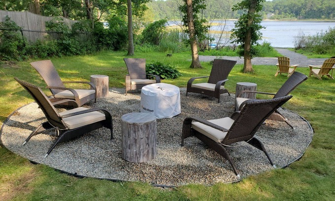 Forestdale Casa | Relaxing Pond Front Home