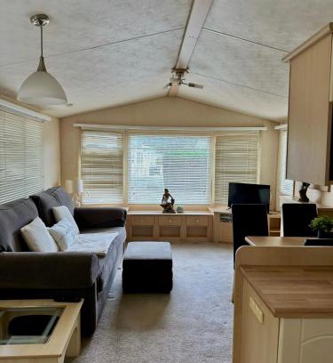 Overstone Complejo | Relaxing static stay Holiday park