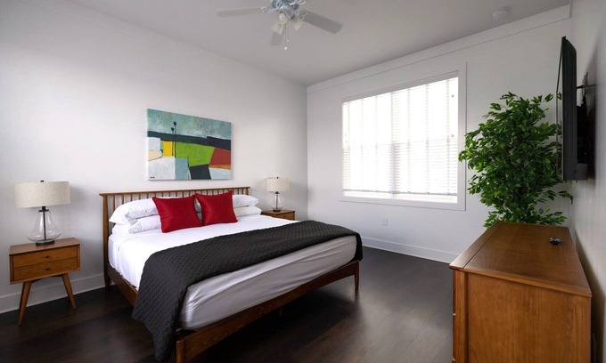 Lake Alfred Cabaña | Relaxing Stay in Duplex at Adams Estate