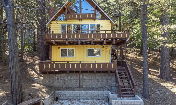 Lake Arrowhead Cabina | Relaxing Cozy Cabin- Lake Arrowhead
