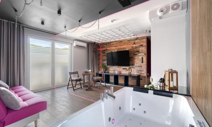 Reda Apartamento | Relaxroom Fuksja