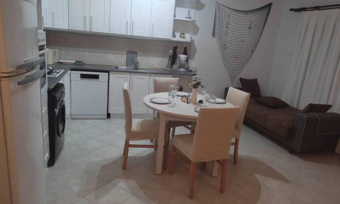 Gastria Casa | Remarkable 1-Bed House