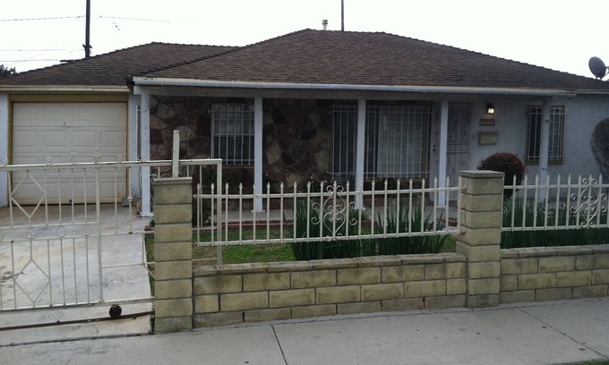Harbor Casa | Remodel Dream Home with a Pool and Private backyard. Home Away from Home.