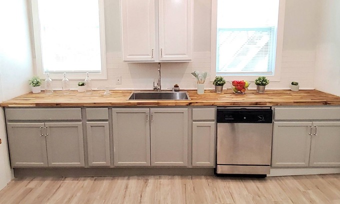 Eastside Apartamento | Remodeled 1st floor Gem in Historic Savannah