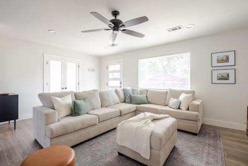Georgetown Casa | Remodeled 4BR 2BA Steps from Georgetown Square