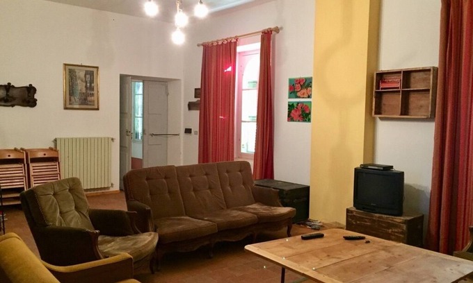 Brozolo Casa | Remodeled farmhouse next to medieval castle in Brozolo, Piedmont, Italy