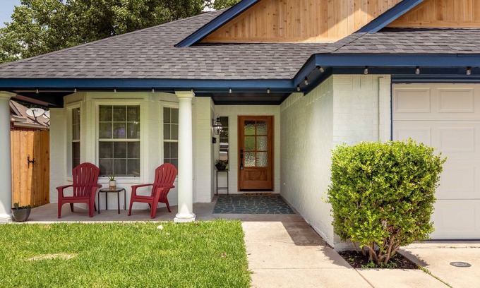 McKinney Casa | Remodeled home near historic downtown