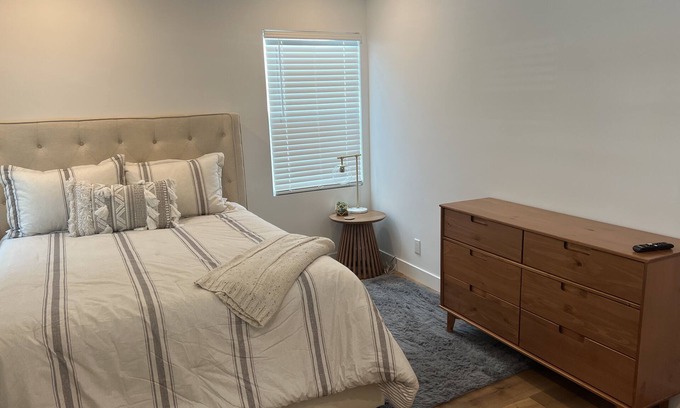 Burbank Casa | Remodeled Home near Studios and Hollywood!