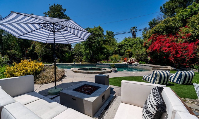 Thousand Oaks Casa | Remodeled Oasis Retreat w/Pool & Jacuzzi.