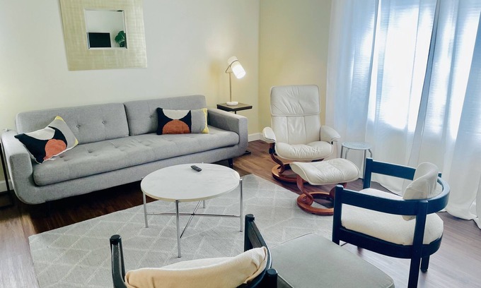 North Raleigh Condominio | Remodeled Raleigh condo, cozy and convenient