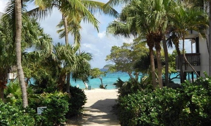 Red Hook Villa | Remodelado Sapphire Beach & Marina
