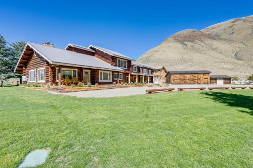 Custer County Casa | Remote Idaho Mountain Lodge with River Access!