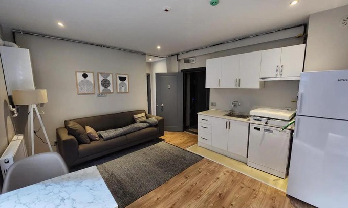 Rasimpasa Apartamento | Remta Real Estate