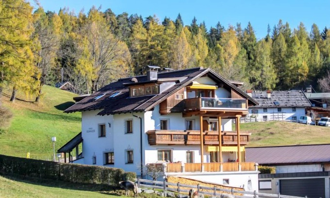 Mosern Apartamento | Renauer by Interhome