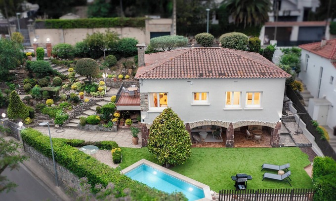 Sant Cugat del Valles Casa | Renovada en 2024 a 10 minutos de Barcelona