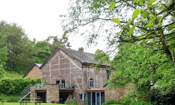 The Ardennes Cabaña | Casa de Campo Vintage en Dochamps con Jardín