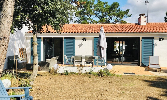 La Tranche-sur-Mer Casa | Casa reformada de 90m2 en una zona tranquila a 4 minutos de la playa.