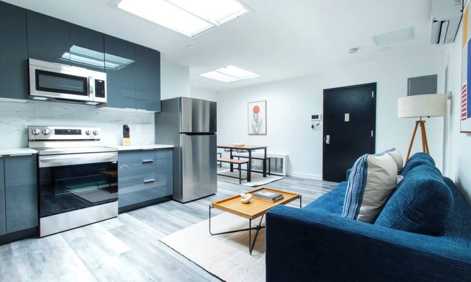 East Harlem Apartamento | Renovated 2BR Loft Near Central Park