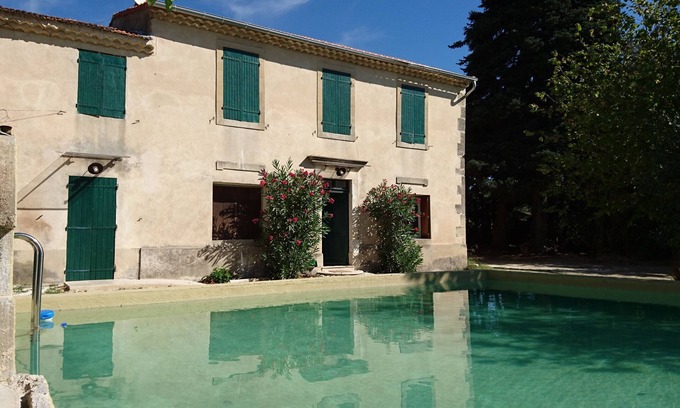 Valreas Casa | casa reformada y confortable en una casa de campo provenzal, rodeada de viñedos