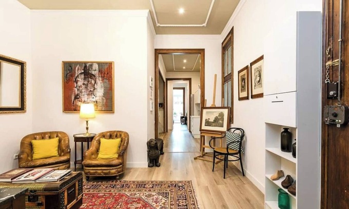 la Vila de Gracia Apartamento | Apartamento renovado y con 4 suites.