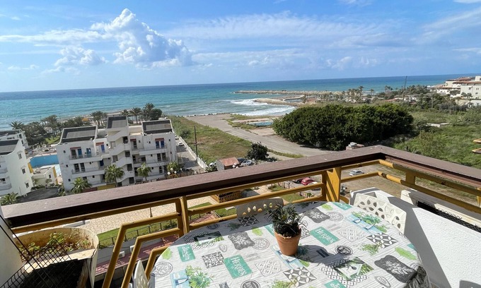 Jounieh Apartamento | Renovated Apartment, Generator is Included, Beach