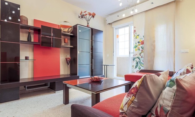 Consolacion Apartamento | Apartamento reformado en Sevilla Barrio Macarena cerca parque Miraflores