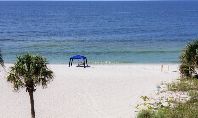 Longboat Key Apartamento | Renovated Beach Paradise. Ground Floor unit 64