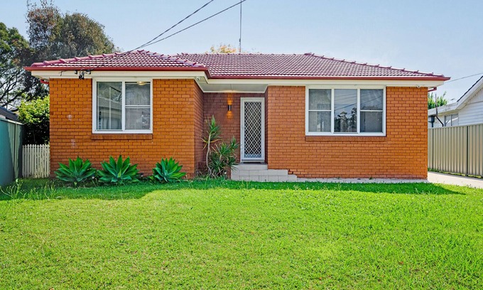 Blacktown Casa | Renovated charming home & private yard | Blacktown
