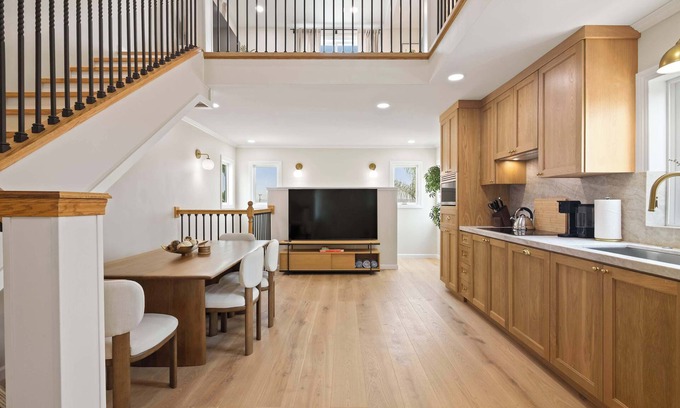 Point Loma Heights Casa | Renovated Coastal 2BR - Stylish & Bright