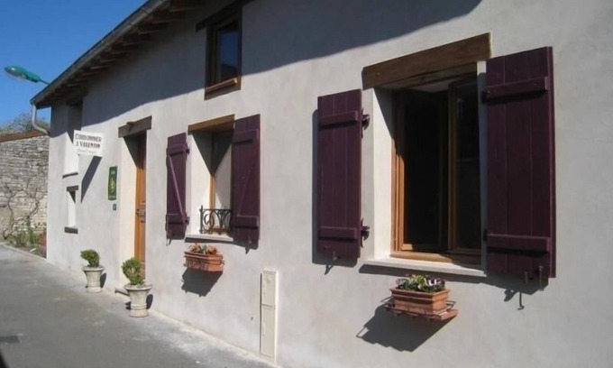 Tonnoy Cabaña | Gîte calme avec terrasse proche de Nancy pour les amateurs de pêche et de visites culturelles