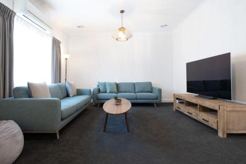 Invermay Casa | Renovated Delight in Invermay