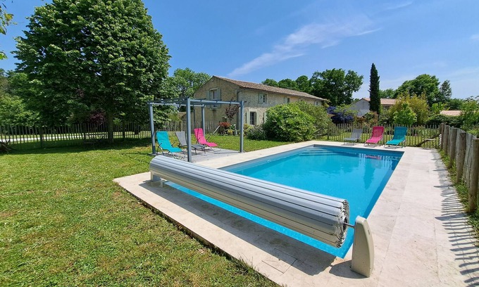 Val de Gatine Casa | Renovated former sheepfold in the countryside with swimming pool