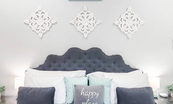 Hyde Park Apartamento | RENOVATED Hyde Park Carriage House