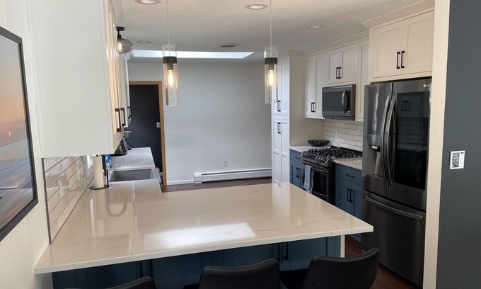 Albert Lea Casa | Renovated Lake Home! Large Private Deck, near City Center / Hospital