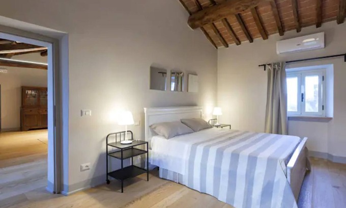 Fratticciola Otro | Renovated & Relaxing Historical Cortona Farmhouse