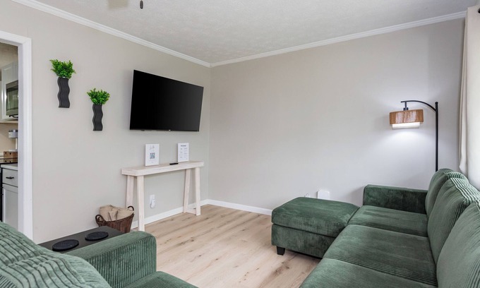 Fairborn Casa | Renovated Retreat, Fire-Pit, 2 King Beds