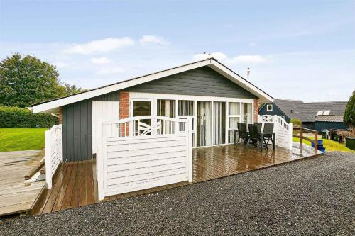 Pøt Strandby Casa | Renovated Summer House Incl Ing And Linen