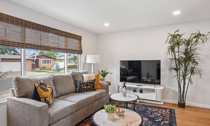 Clairemont Mesa Casa | Renovated Urban Oasis the Heart of San Diego